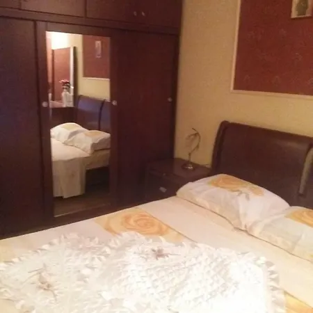 Luxury 塞萨洛尼基